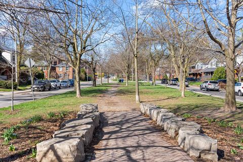 Photo 39 at 307 Belsize Drive, Mount Pleasant East, Toronto