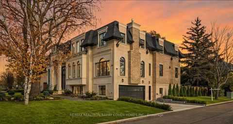 Photo 1 at 81 Upper Canada Drive, Windfields, Toronto