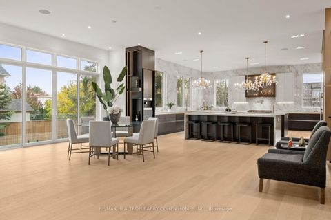 Photo 12 at 81 Upper Canada Drive, Windfields, Toronto