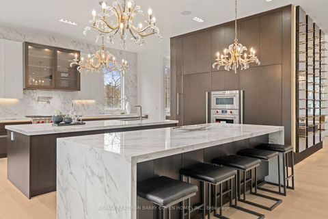 Photo 14 at 81 Upper Canada Drive, Windfields, Toronto