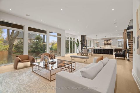 Photo 20 at 81 Upper Canada Drive, Windfields, Toronto