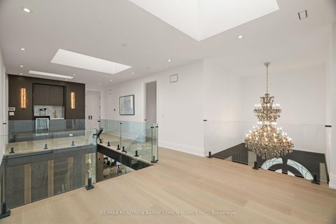 Photo 23 at 81 Upper Canada Drive, Windfields, Toronto