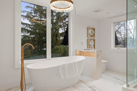 Photo 28 at 81 Upper Canada Drive, Windfields, Toronto