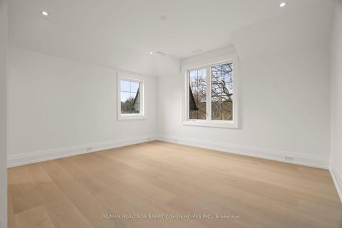 Photo 31 at 81 Upper Canada Drive, Windfields, Toronto