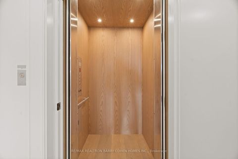 Photo 39 at 81 Upper Canada Drive, Windfields, Toronto