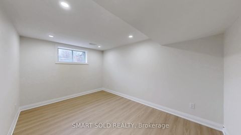 Photo 28 at 439 Fernleigh Circle N, Crosby, Richmond Hill