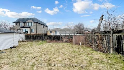 Photo 38 at 439 Fernleigh Circle N, Crosby, Richmond Hill