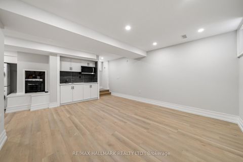 Photo 36 at 26 Carey Road, Mount Pleasant West, Toronto