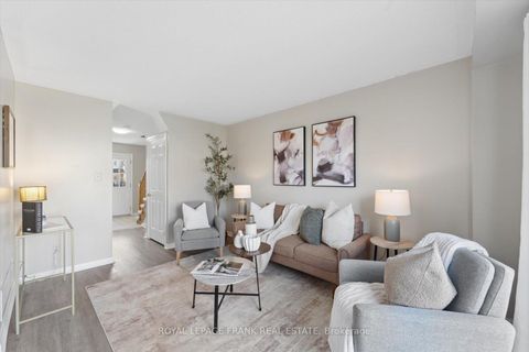 Photo 5 at 48 Shady Lane Crescent, Bowmanville, Clarington