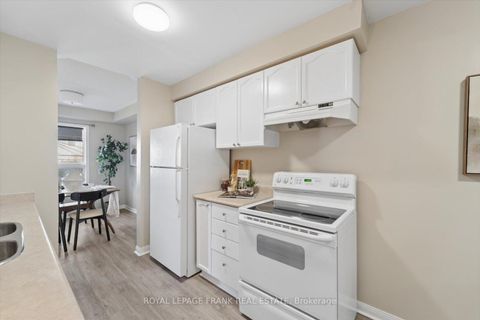 Photo 10 at 48 Shady Lane Crescent, Bowmanville, Clarington