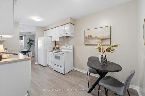 Photo 11 at 48 Shady Lane Crescent, Bowmanville, Clarington