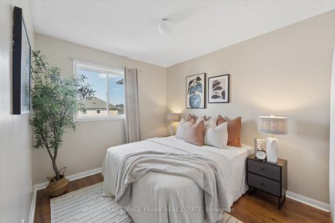 Photo 15 at 48 Shady Lane Crescent, Bowmanville, Clarington