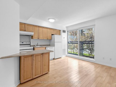 Photo 6 at 311 - 75 Dalhousie Street, Yonge Corridor, Toronto