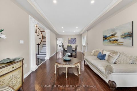 Photo 4 at 53 Alpha Court, Islington Woods, Vaughan