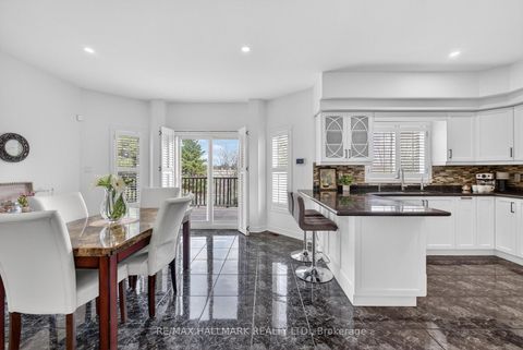 Photo 8 at 53 Alpha Court, Islington Woods, Vaughan