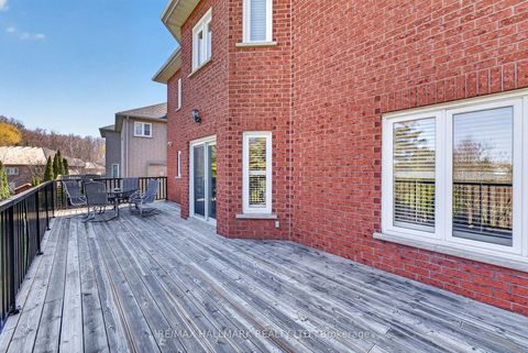 Photo 16 at 53 Alpha Court, Islington Woods, Vaughan