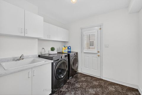 Photo 43 at 53 Alpha Court, Islington Woods, Vaughan