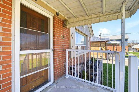 Photo 3 at 10 Garthwood Drive, Kennedy Park, Toronto