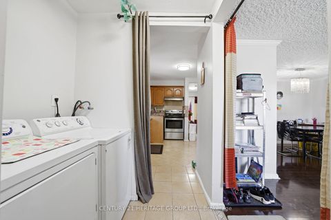 Photo 5 at 10 Garthwood Drive, Kennedy Park, Toronto