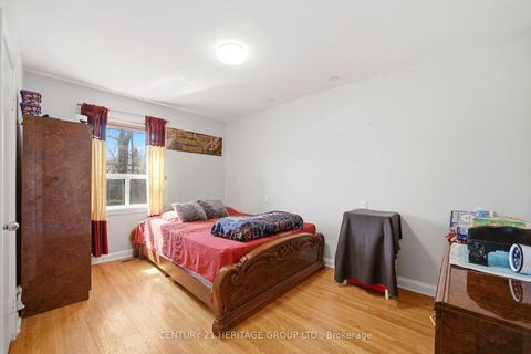Photo 18 at 10 Garthwood Drive, Kennedy Park, Toronto