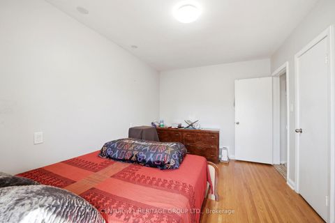 Photo 20 at 10 Garthwood Drive, Kennedy Park, Toronto