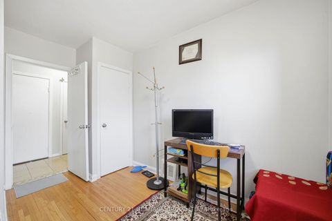 Photo 23 at 10 Garthwood Drive, Kennedy Park, Toronto