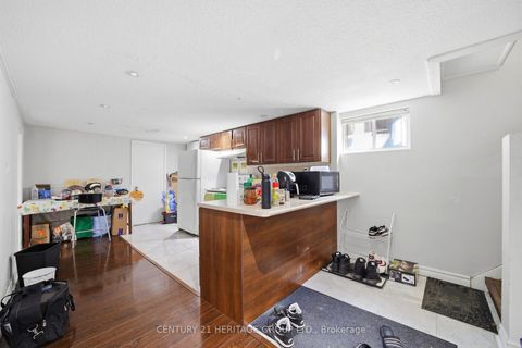 Photo 27 at 10 Garthwood Drive, Kennedy Park, Toronto
