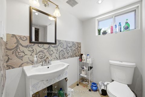 Photo 35 at 10 Garthwood Drive, Kennedy Park, Toronto