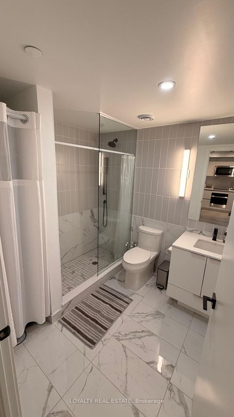 Photo 15 at 805 - 327 King Street W, Waterfront Communities C1, Toronto