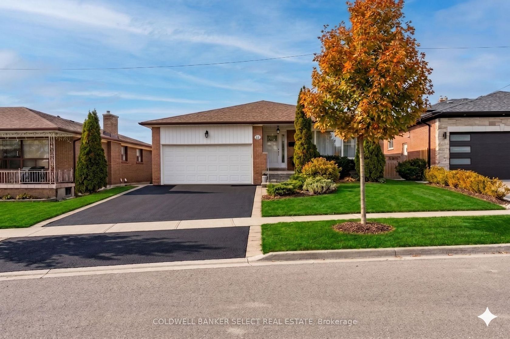 72 Mayall Avenue, CFB, Toronto photo number 2