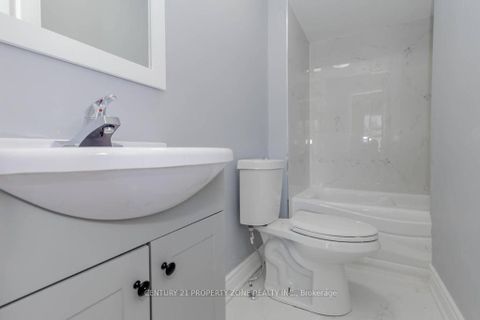 Photo 11 at 8 Norbrook Crescent, Clairville, Toronto