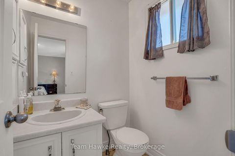 Photo 16 at 15 White Boulevard, Brownridge, Vaughan