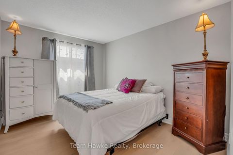 Photo 17 at 15 White Boulevard, Brownridge, Vaughan