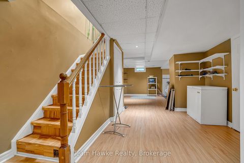 Photo 21 at 15 White Boulevard, Brownridge, Vaughan