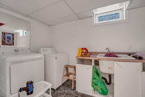 Photo 23 at 15 White Boulevard, Brownridge, Vaughan