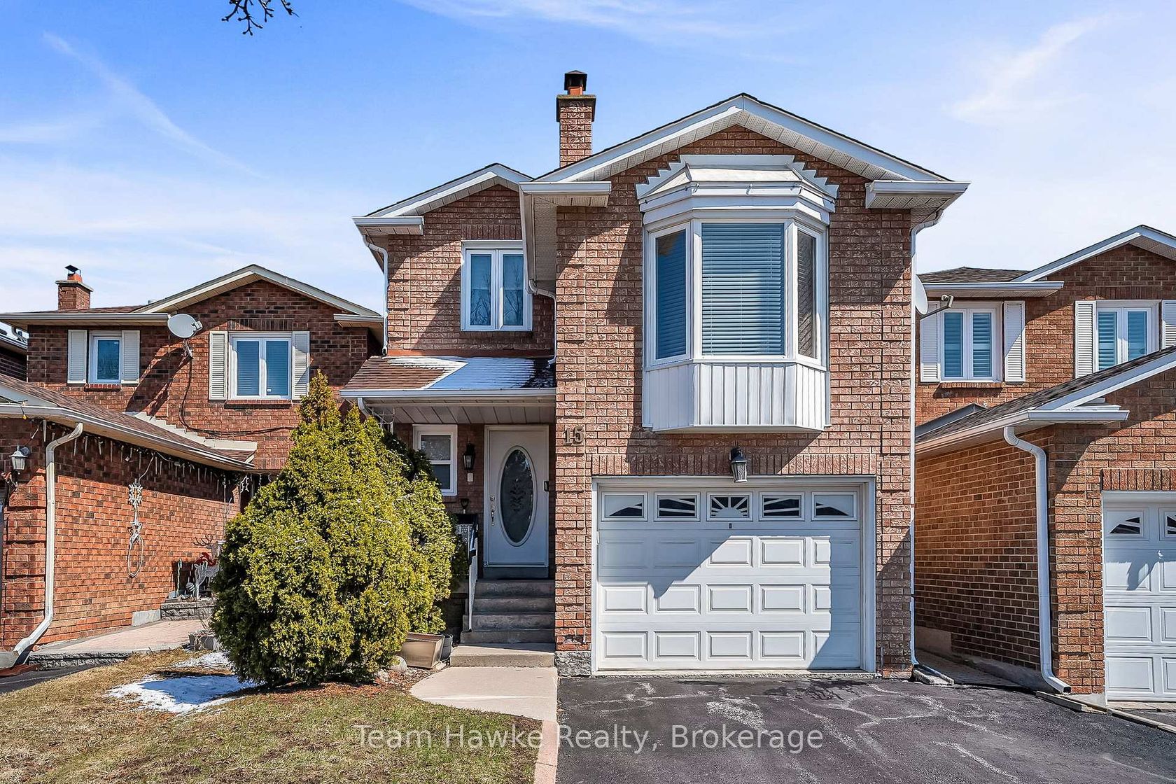 15 White Boulevard, Brownridge, Vaughan photo 7