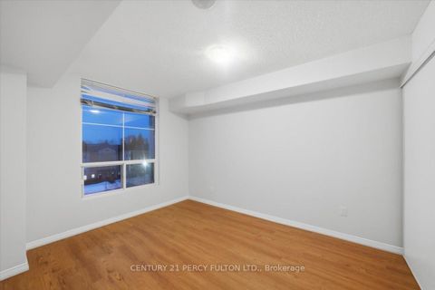 Photo 8 at 2C - 6 Rosebank Drive, Malvern, Toronto