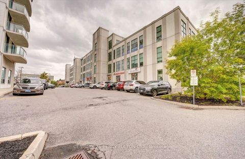 Photo 11 at 2C - 6 Rosebank Drive, Malvern, Toronto