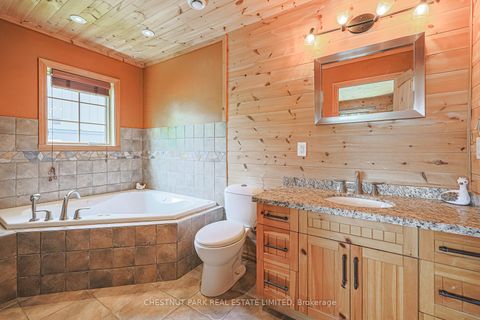 Photo 18 at 3531 Crescent Harbour Road, Rural Innisfil, Innisfil