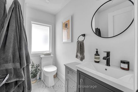 Photo 14 at 36 Humberside Ave Avenue, High Park North, Toronto