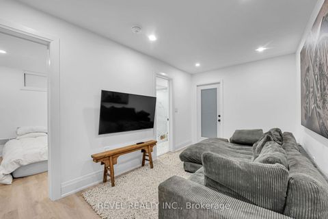 Photo 22 at 36 Humberside Ave Avenue, High Park North, Toronto