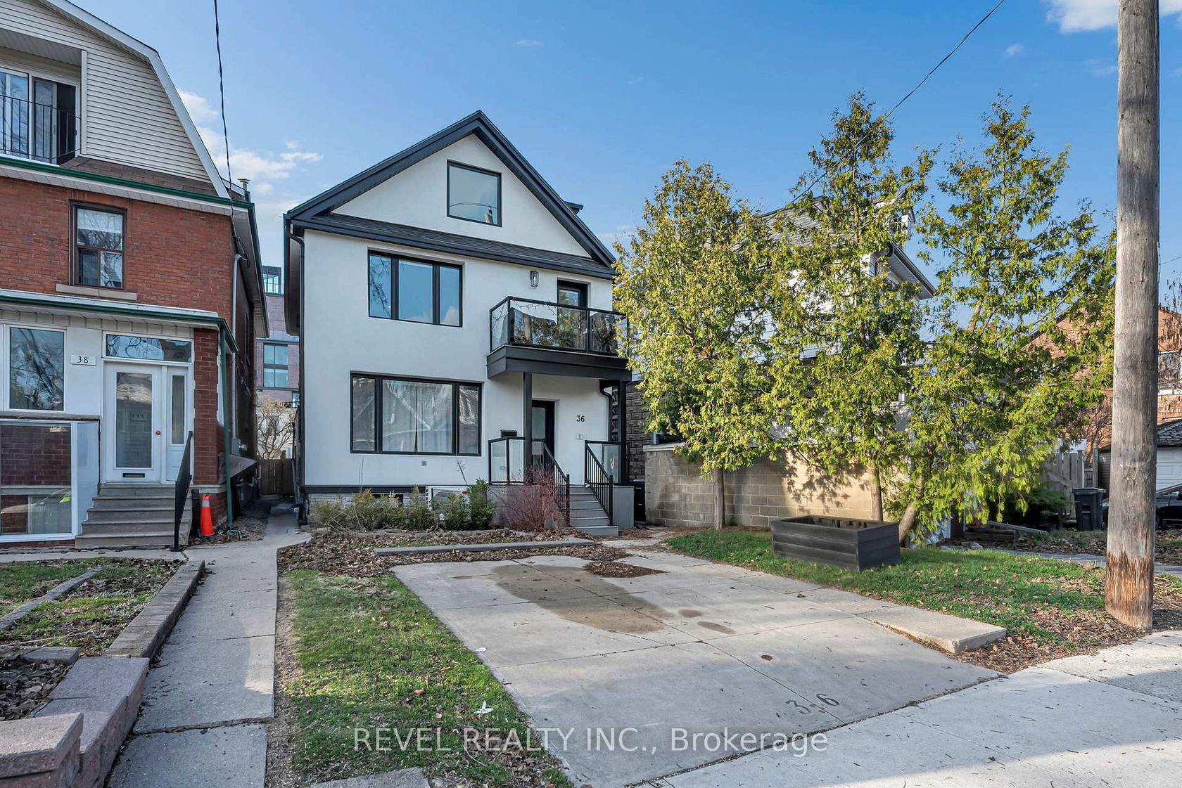 36 Humberside Ave Avenue, High Park North, Toronto photo 7