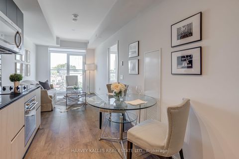 Photo 2 at 541 - 150 Logan Avenue, South Riverdale, Toronto