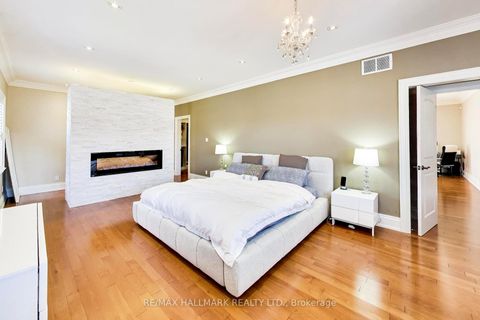 Photo 19 at 31 Ivanhoe Court, Maryvale, Toronto
