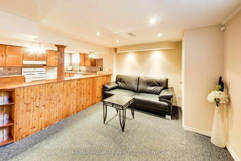 Photo 31 at 31 Ivanhoe Court, Maryvale, Toronto