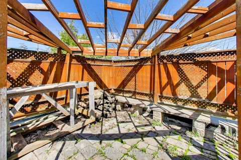 Photo 48 at 31 Ivanhoe Court, Maryvale, Toronto