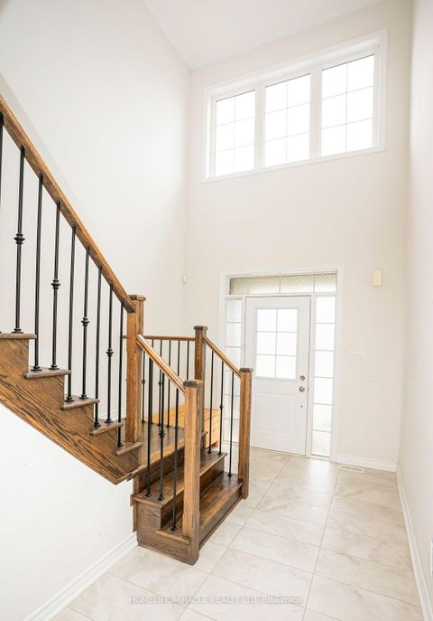 Photo 3 at 978 Barton Way, Rural Innisfil, Innisfil