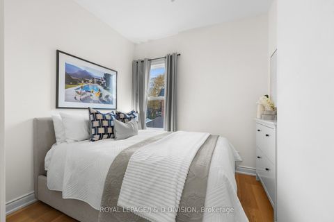 Photo 37 at 28 Argyle Street, Bellwoods, Toronto