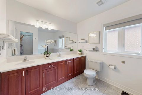 Photo 24 at 54 St Urbain Drive, Vellore Village, Vaughan