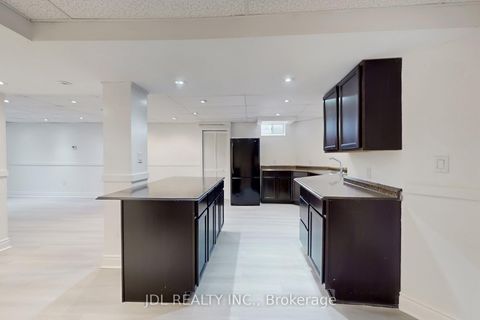 Photo 38 at 54 St Urbain Drive, Vellore Village, Vaughan